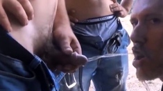 Outdoor Piss