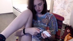 Beautiful Amateur cute teen babe toying pussy