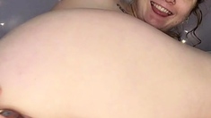 Straight amateurs wank and toy ass play