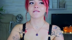 Solo pussy toying redhead sexy close up masturbation action