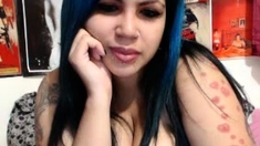 Love Chat Big Boobs Brunette Masturbating For Cam