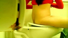 Brunette solo honey shows her masturbating skills