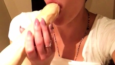 Blonde With Natural Big Boobs Loves Putting A Toy In Her