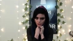 Tattoed Amateur Webcam Girl Hot Dildo Action Masturbation