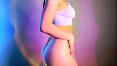 Brunette Solo Webcam Masturbation