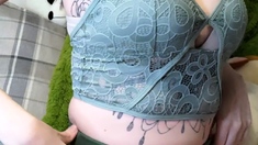 Amateur Webcam Babes Going Solo