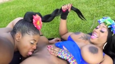 Anisasothick And Victoria Cakes Squirt Together