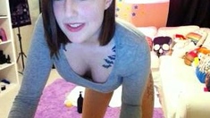 Cute Curly Brunette Solo Webcam Masturbation