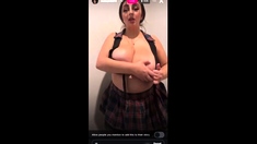 Big boob brunette masturbates on webcam