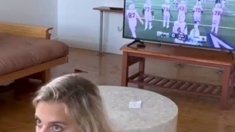 Trippie Bri Sex Tape She Gets Fucked While Watching TV