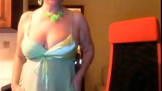 Mature Big Boobs Webcam Show